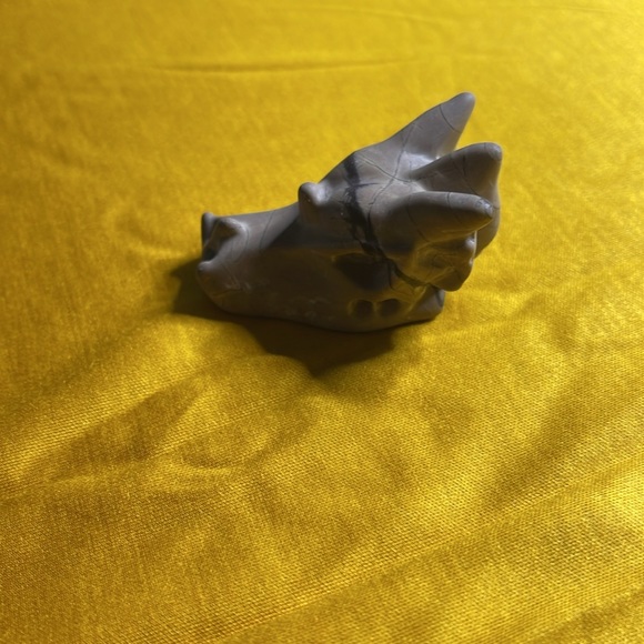 Crystal Small Dragon Head Carving - Picture 4 of 6